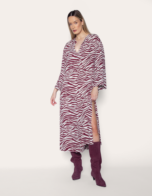 Vestido longo zebra vinho bordô