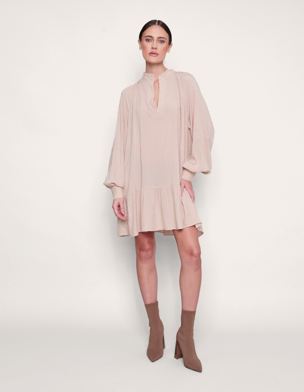 Vestido manga longa amplo areia